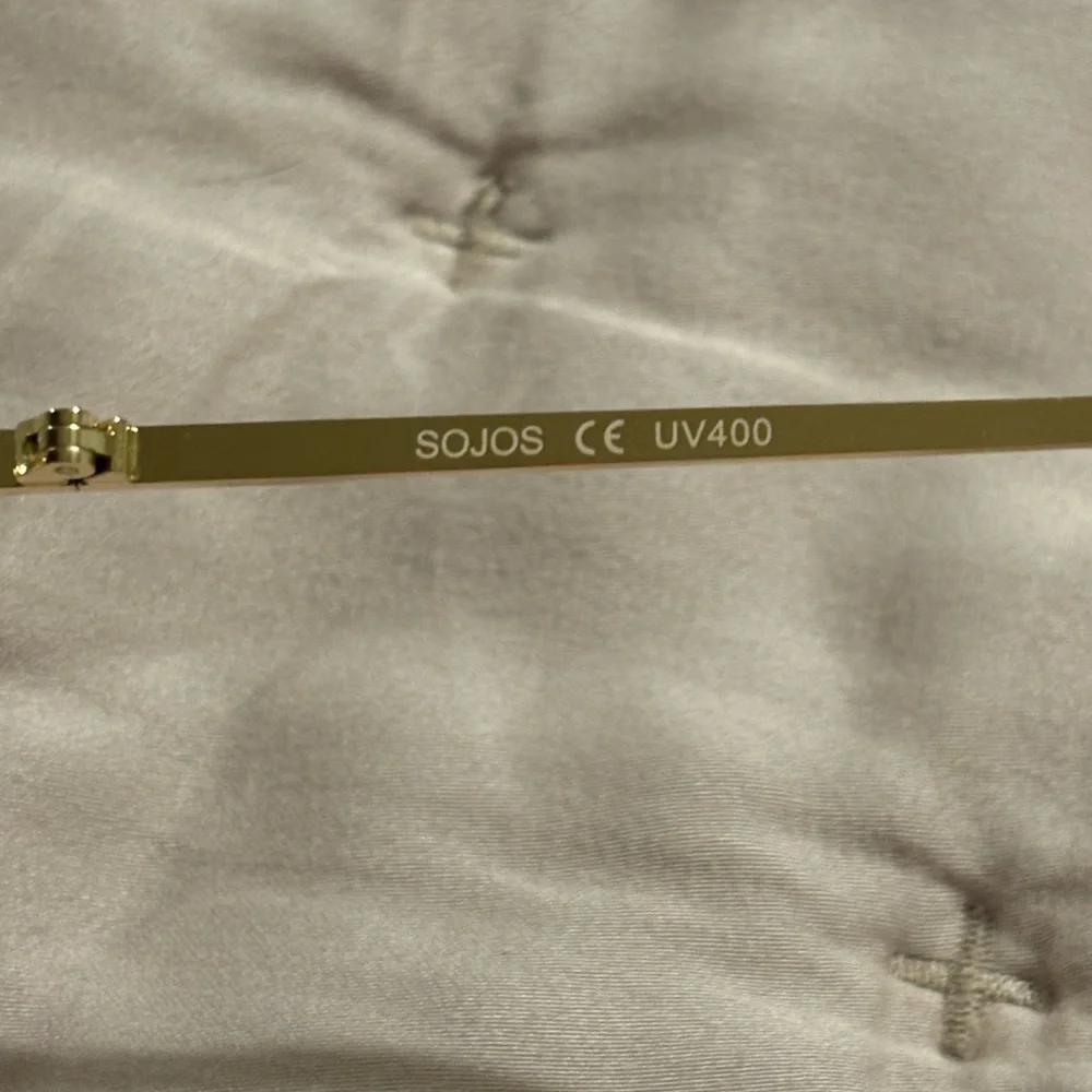 Sojos Chloe sunglasses Gold Frame Brown Lens never worn